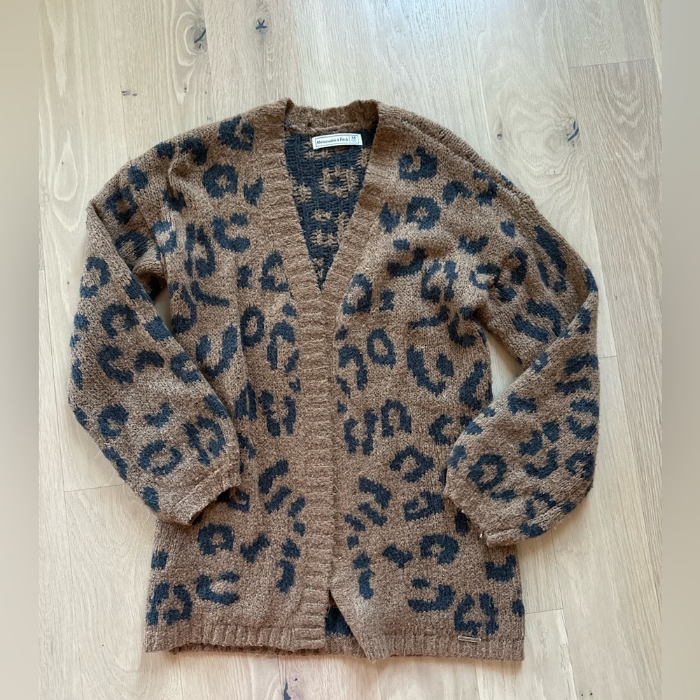 Abercrombie & Fitch Leopard Print Cardigan Sweater